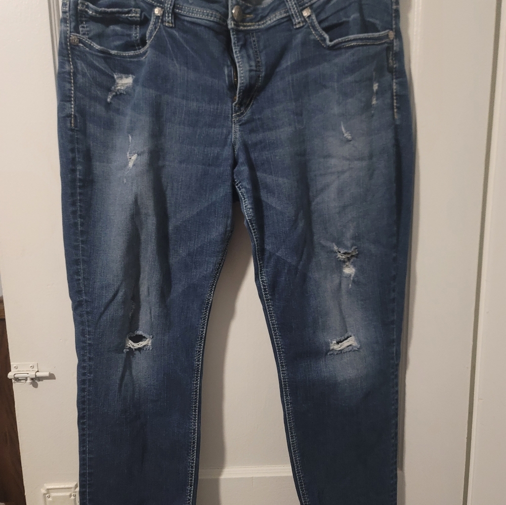Silver Jeans Blue Ankle Cropped Distressed Denim